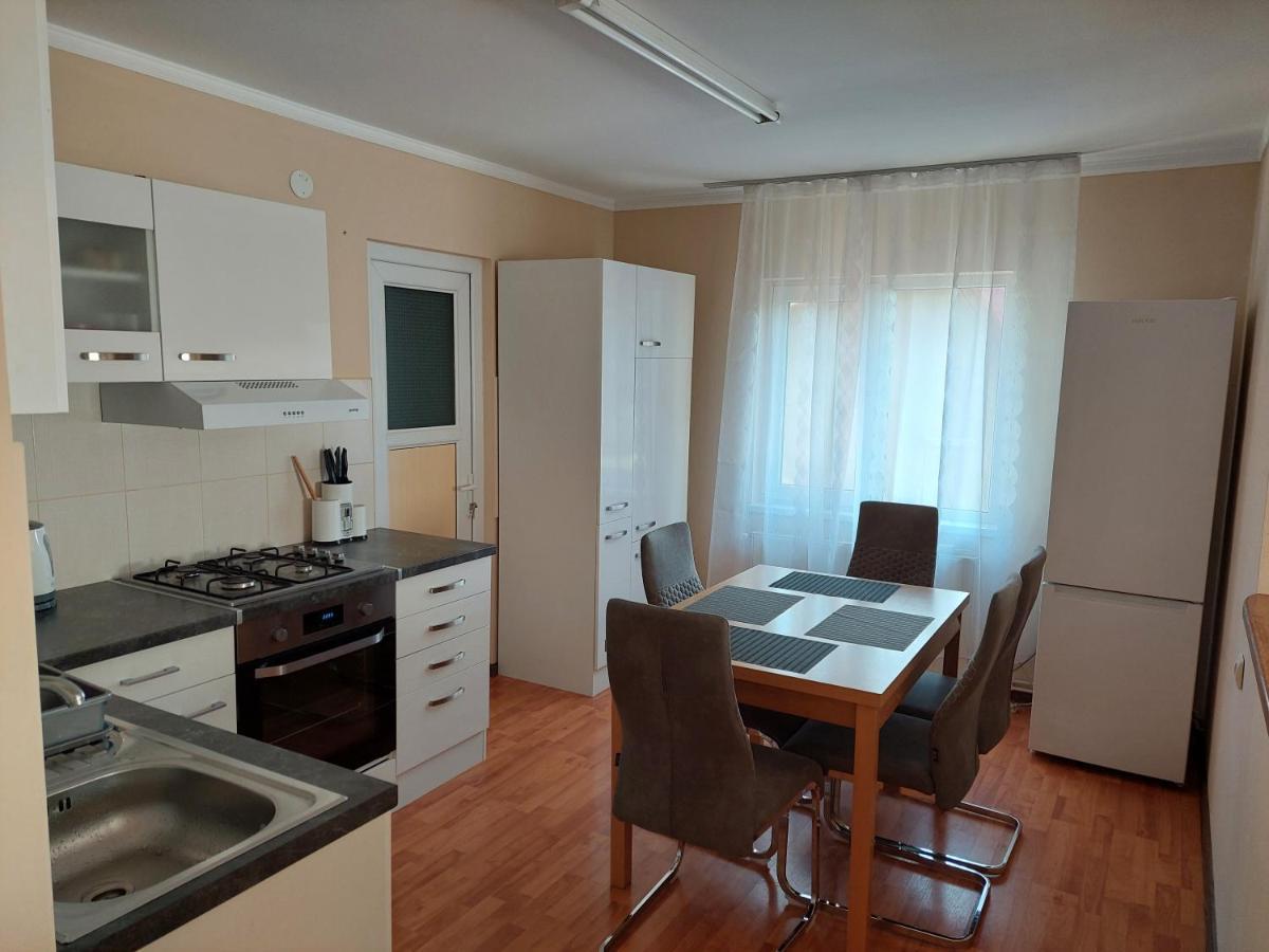 Casa Mario Apartment Oradea Exterior foto